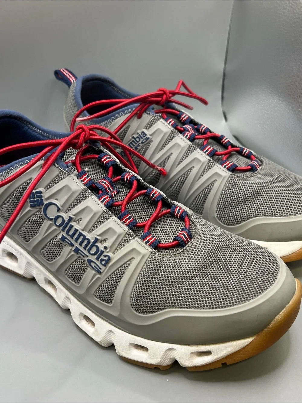 Columbia PFG Megavent II Boat Shoes 10.5 Gray Techlite Blood N Guts YM2471-033